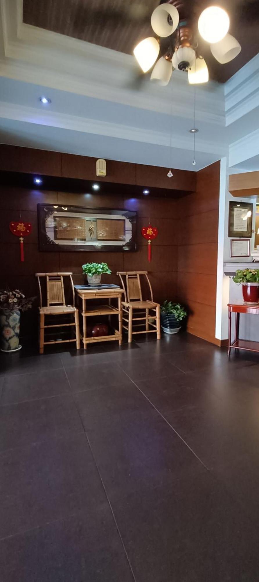 龍昇商務休閒飯店 Yongkang Exterior photo